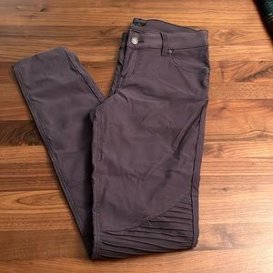 New without tags Prana Brenna skinny moto pant. Size 4 reg.